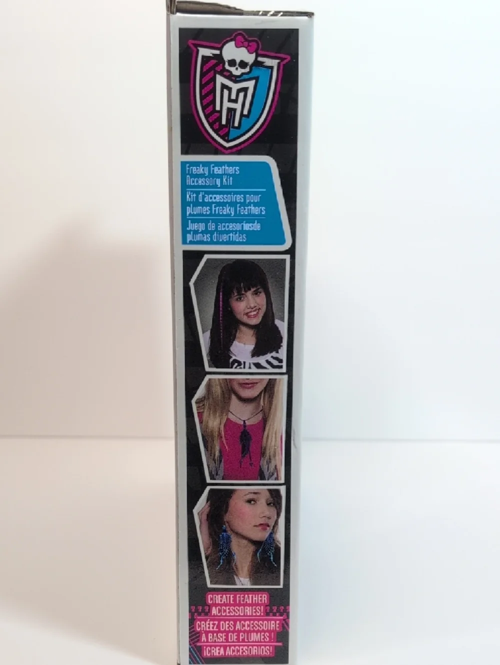 Monster High Freaky Feather Accessory Kit New